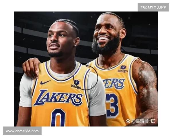 NBA最新动态：詹姆斯确认续约湖人队并携手年轻球员冲击总冠军